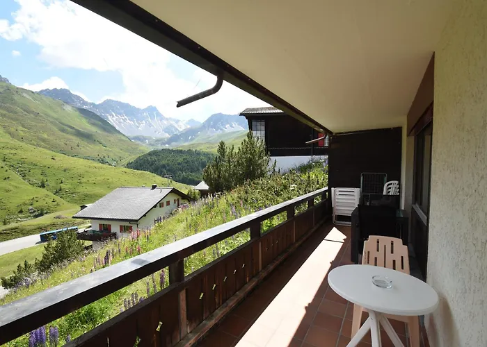 Christina 7 Apartman *